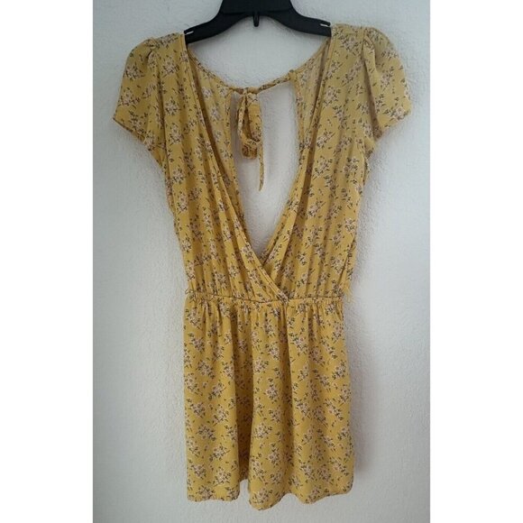 American Eagle Floral Wrap Romper Yellow S Lover Eras Tour Outfit Fairy READ - Picture 1 of 11